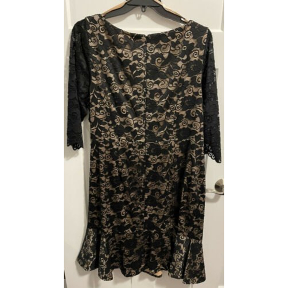 Eliza J Women's Lace Flounce Hem Dress - Picture 4 of 8